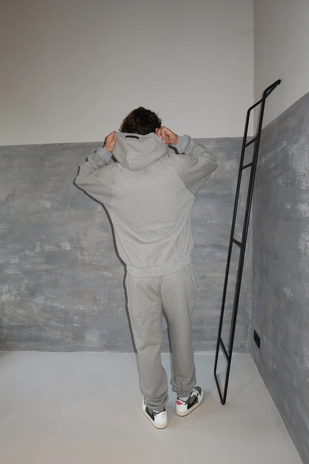 Essentials Full Set 1977 Gijs - Grey