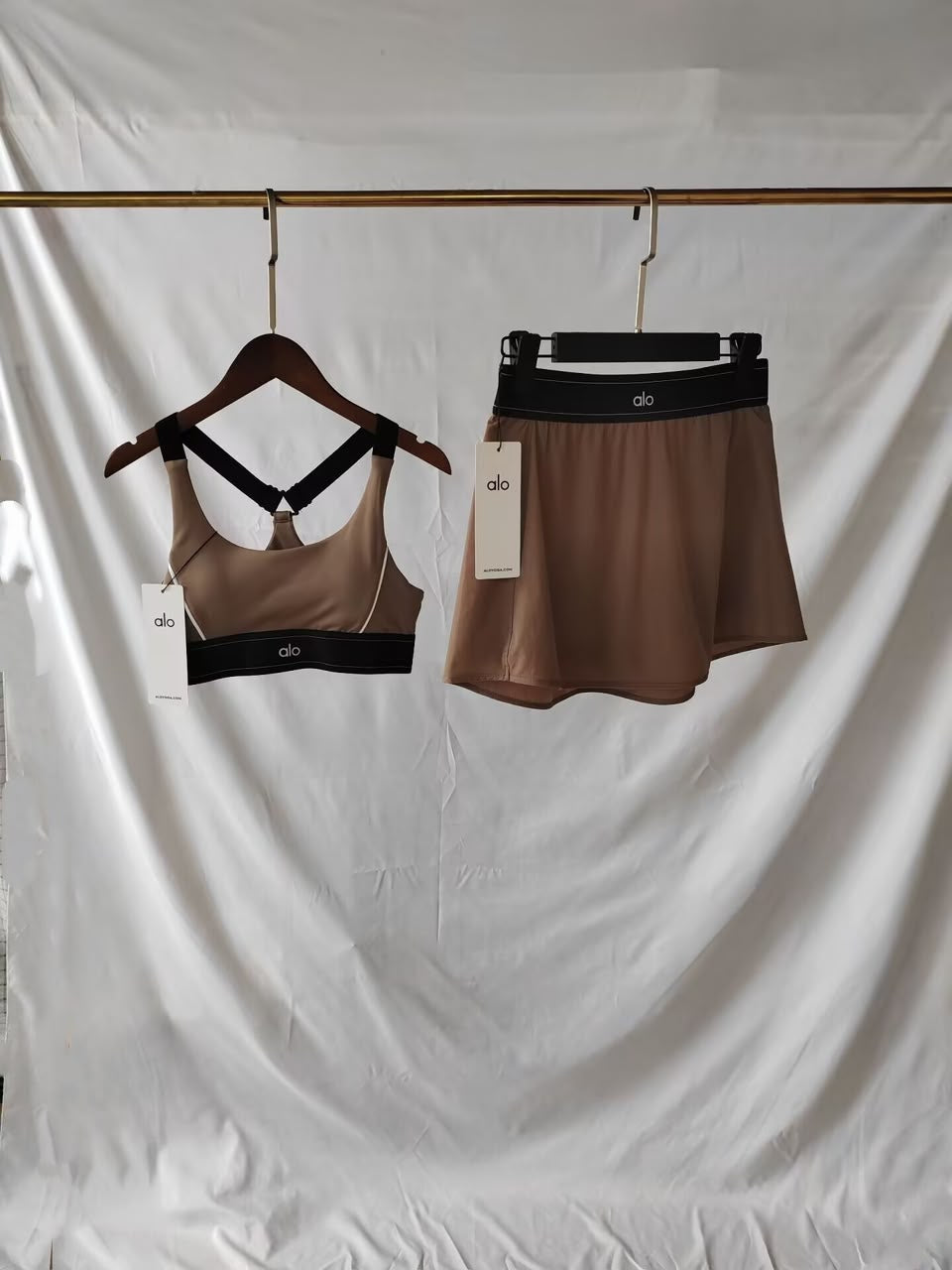 ALO SPORTSWEAR