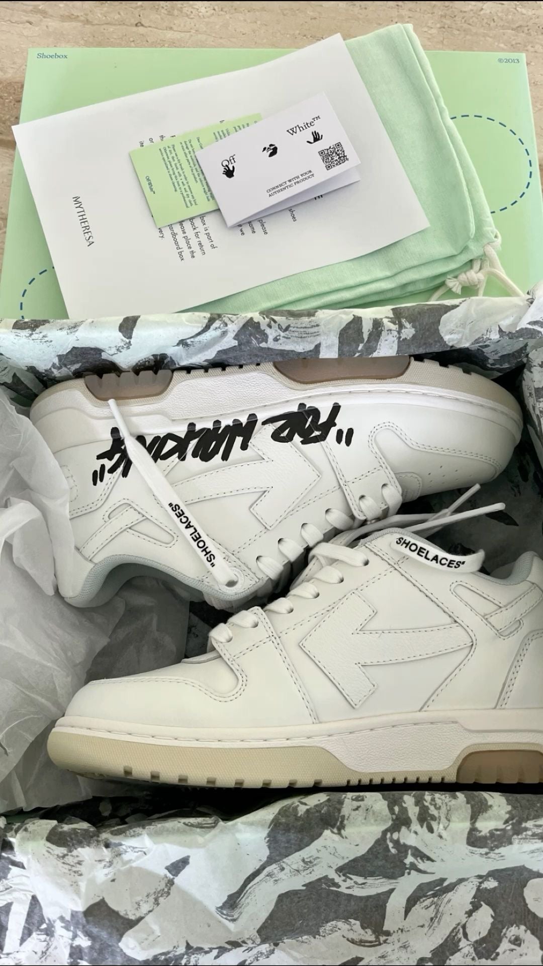Off White