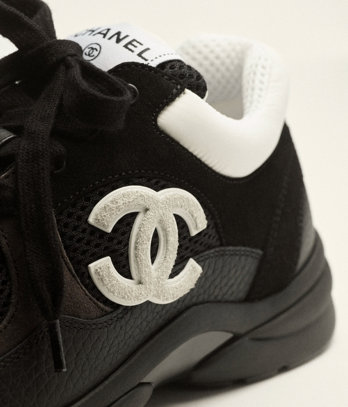 Chanel runner Black