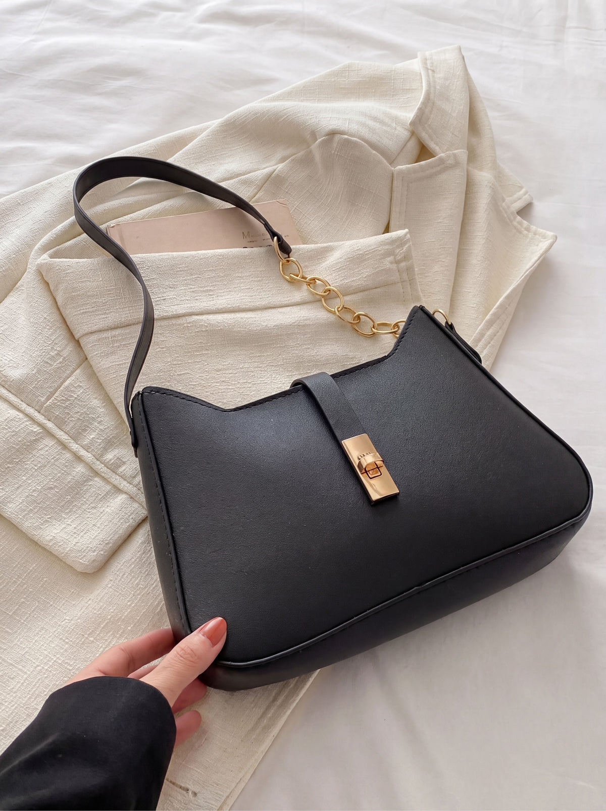 Classic Lock Bag