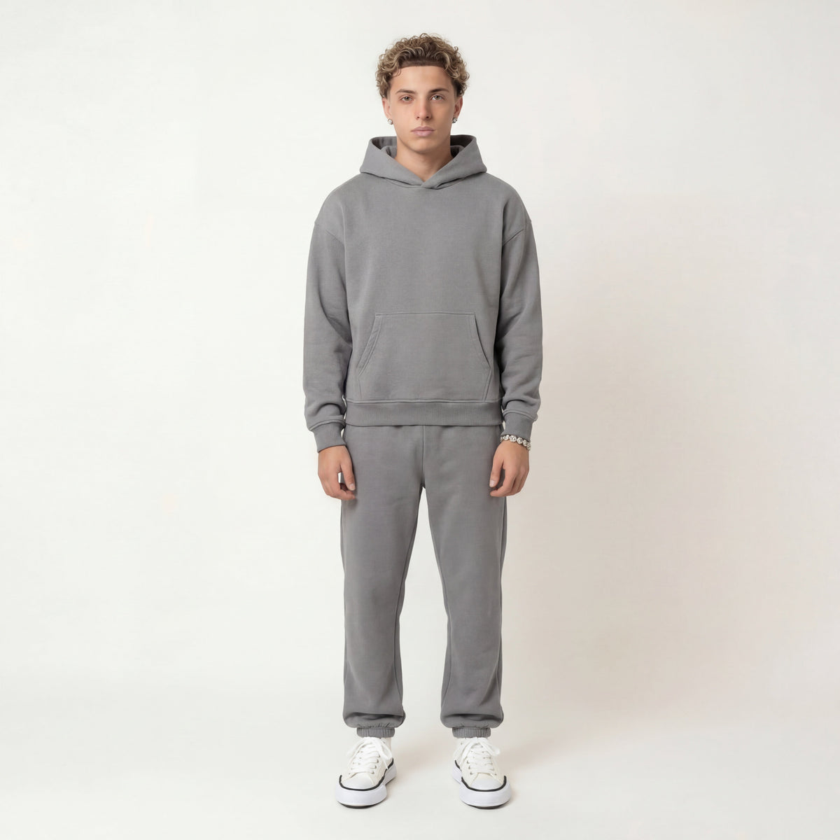 Hooded – Trainingspak by Laceup Fashion