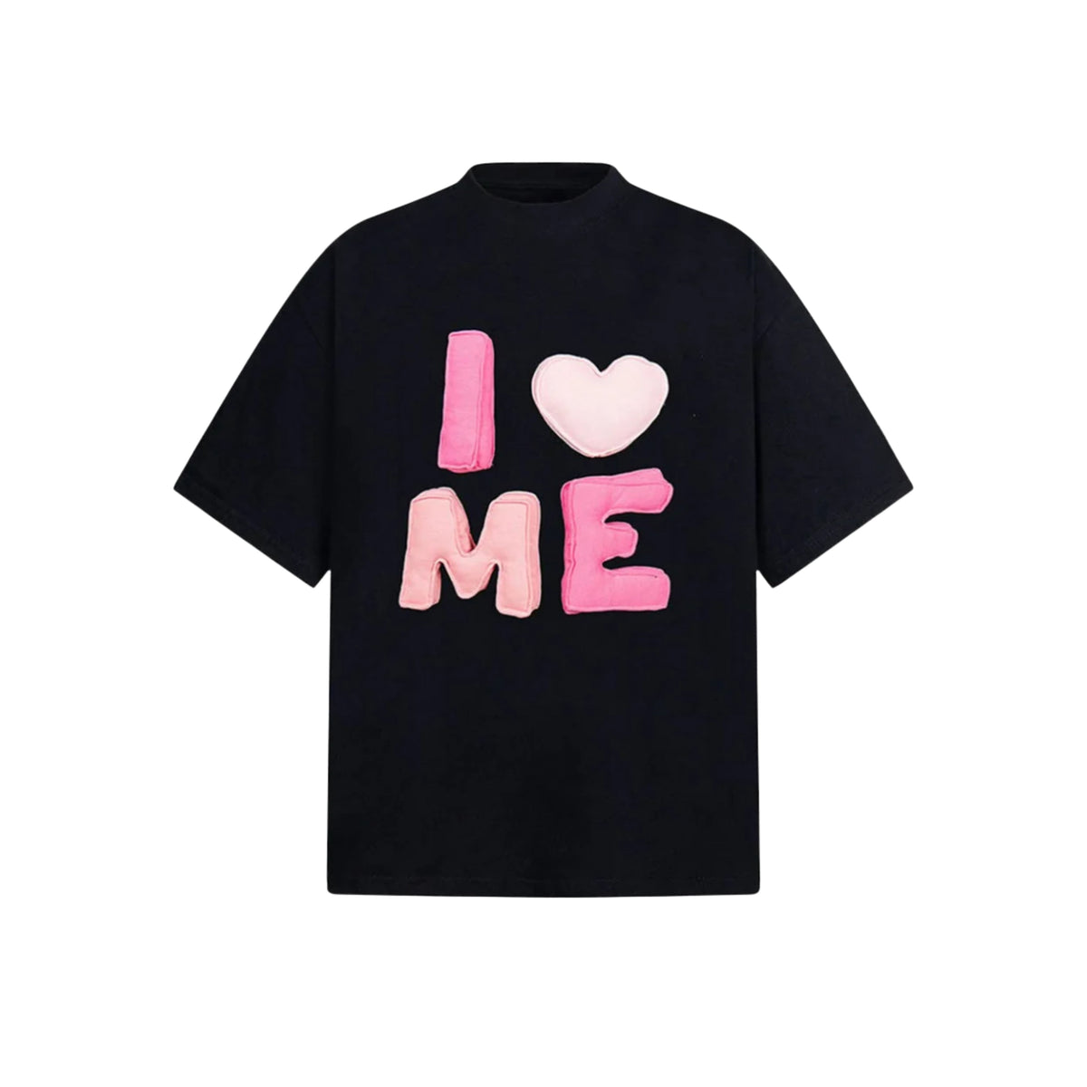 Love Me – T-shirt by Laceup Fashion – Zwart