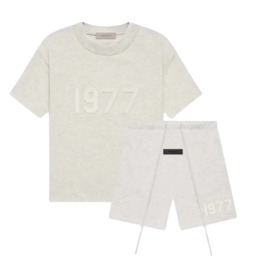 Essentials 1977 Summer Set Light Oatmeal - Light Grey