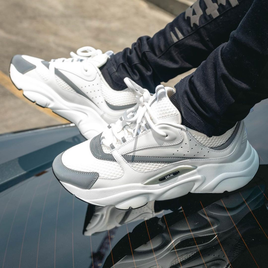 B22 White Grey - Wit