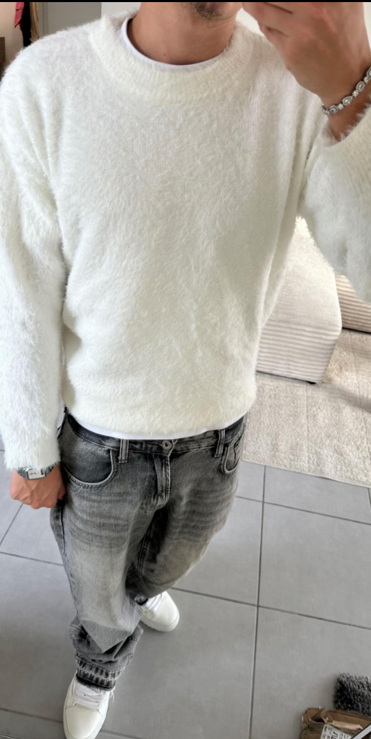 Lumaro – Sweater by Laceup Fashion