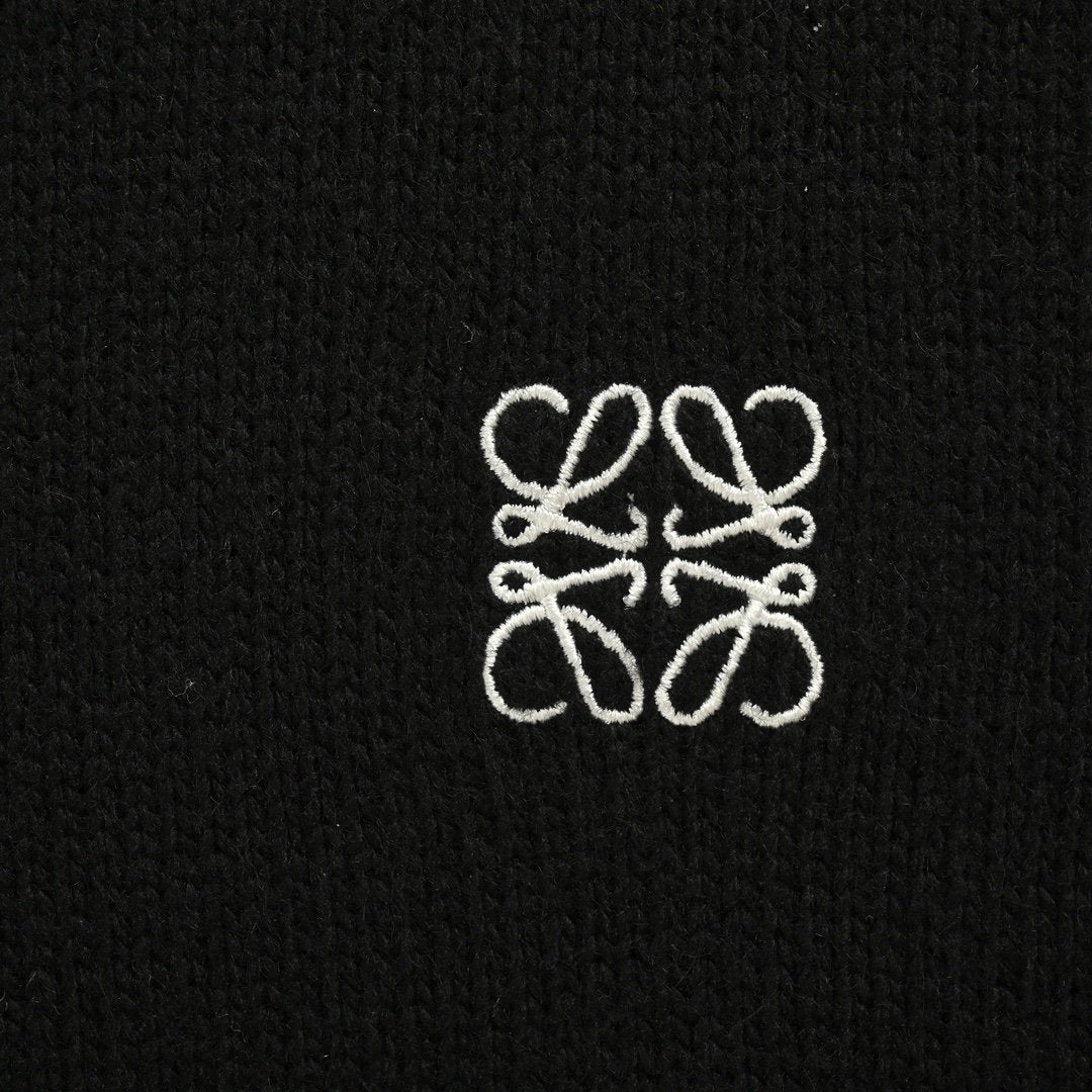 Loewe Anagram Logo Embroidered Wool Sweater In Black – productfoto 5