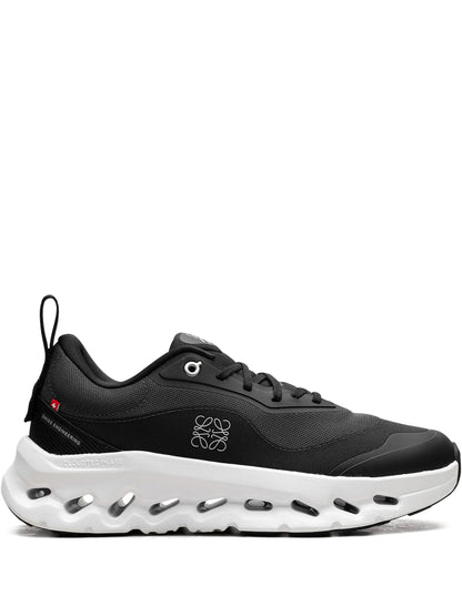 On Cloud X Loewe Sneakers – productfoto 1