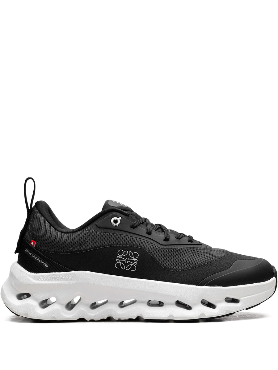 On Cloud X Loewe Sneakers – productfoto 1